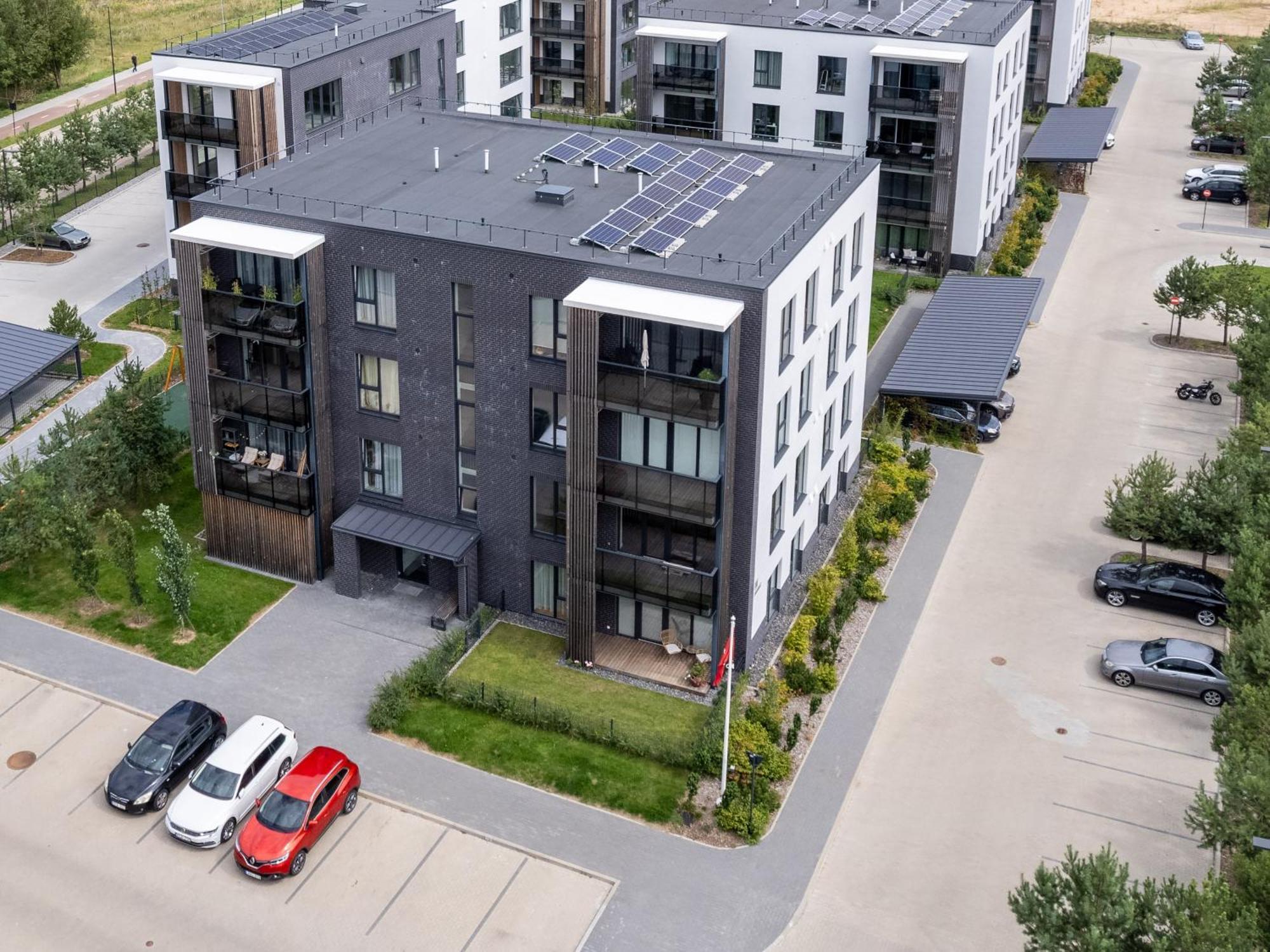 D33 Vilnius - Brand New Luxury Apartment With Terrace, Garden, Ac And Parking Buitenkant foto